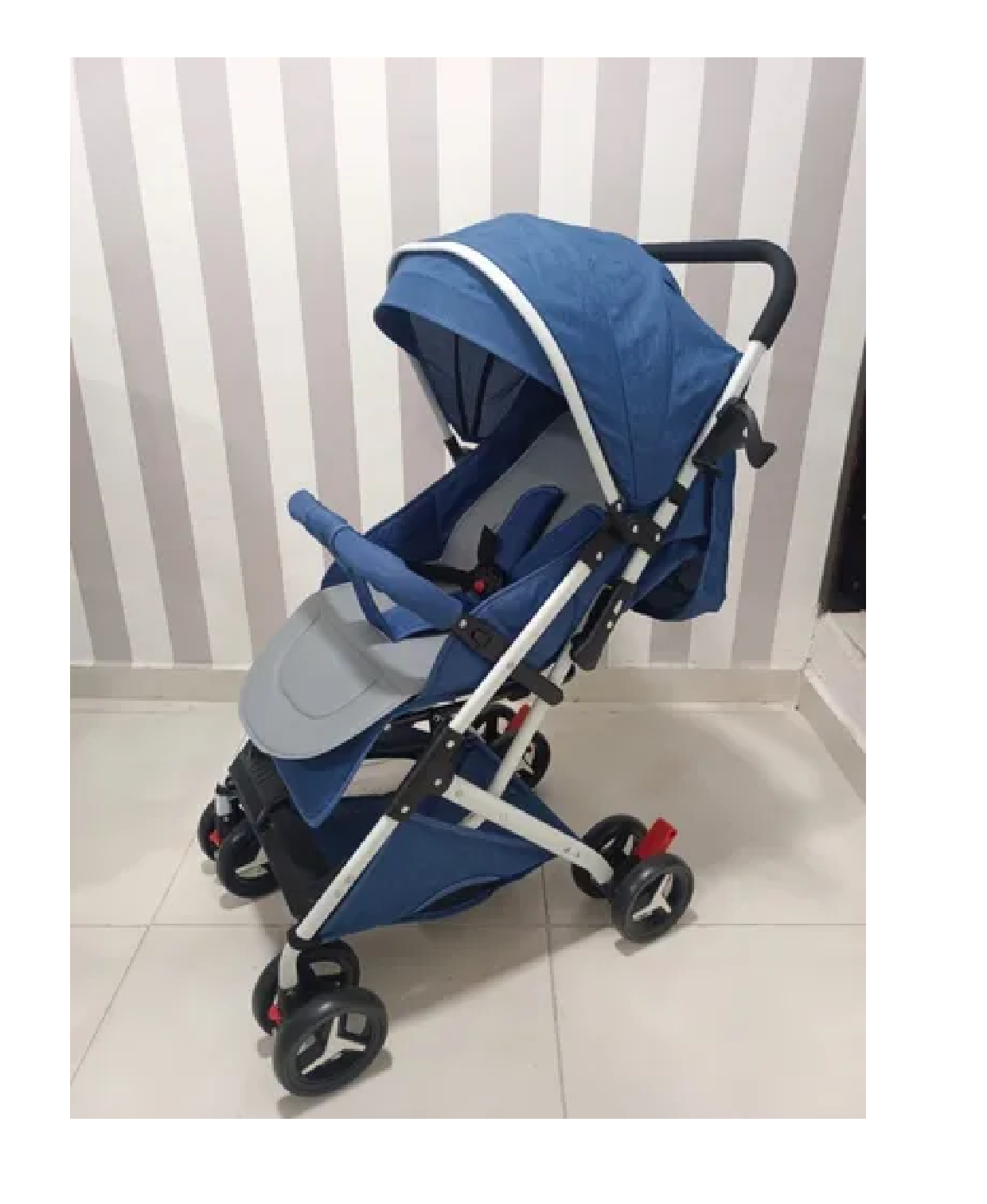 COCHE PASEADOR TIPO MALETA